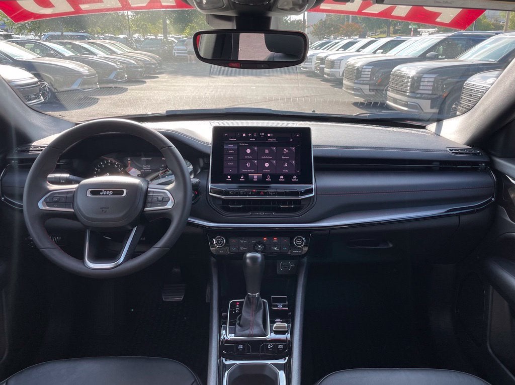 2025 Jeep Compass Trailhawk Clean CarFax, One Owner