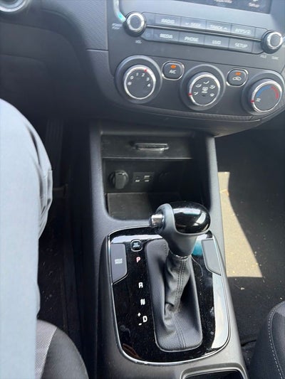 2017 Kia Forte S CLEAN CARFAX 1-OWNER