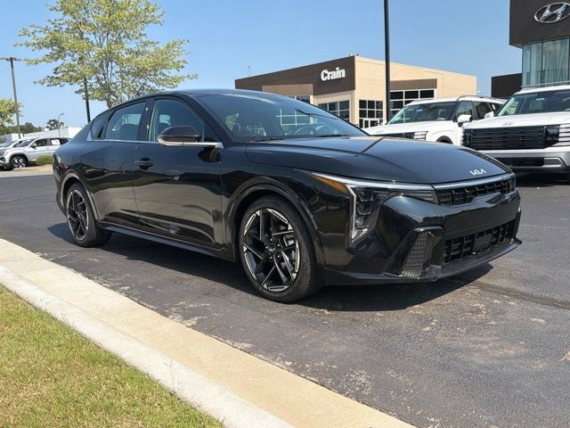 2025 Kia K4 GT-Line