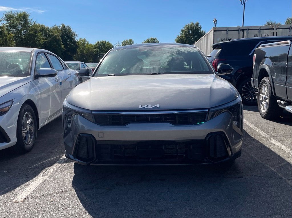 2025 Kia K4 GT-Line Pano Roof, One Owner