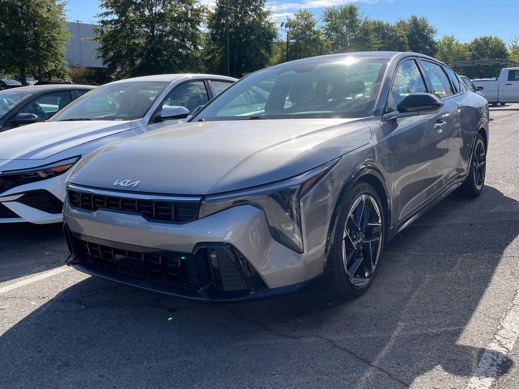 2025 Kia K4 GT-Line Pano Roof, One Owner