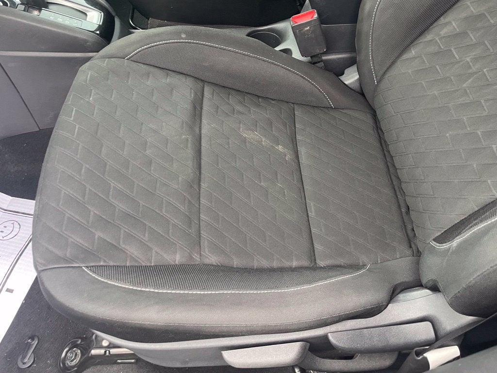 2021 Nissan Kicks S CarFax One Owner