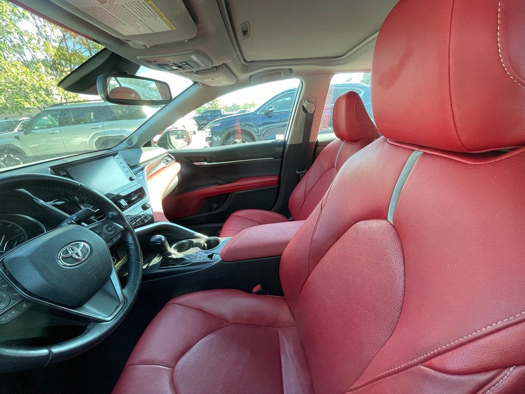 2021 Toyota Camry Hybrid XSE Pano Roof, Leather