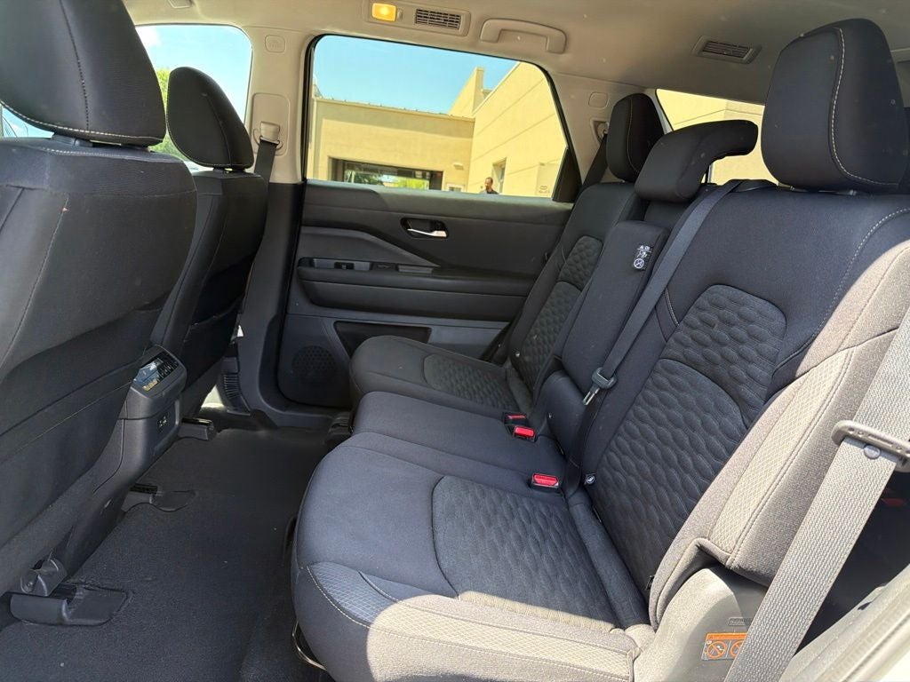 2022 Nissan Pathfinder SV CLEAN CARFAX 1-OWNER