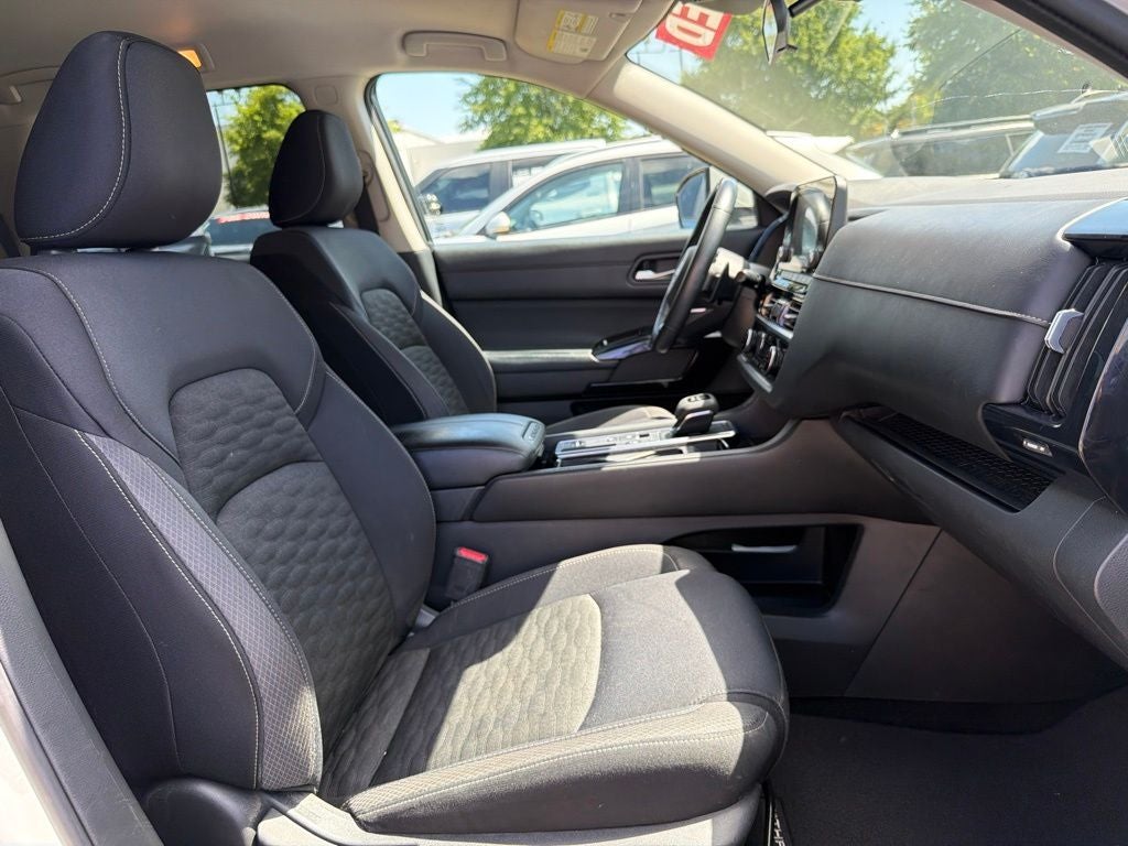 2022 Nissan Pathfinder SV CLEAN CARFAX 1-OWNER