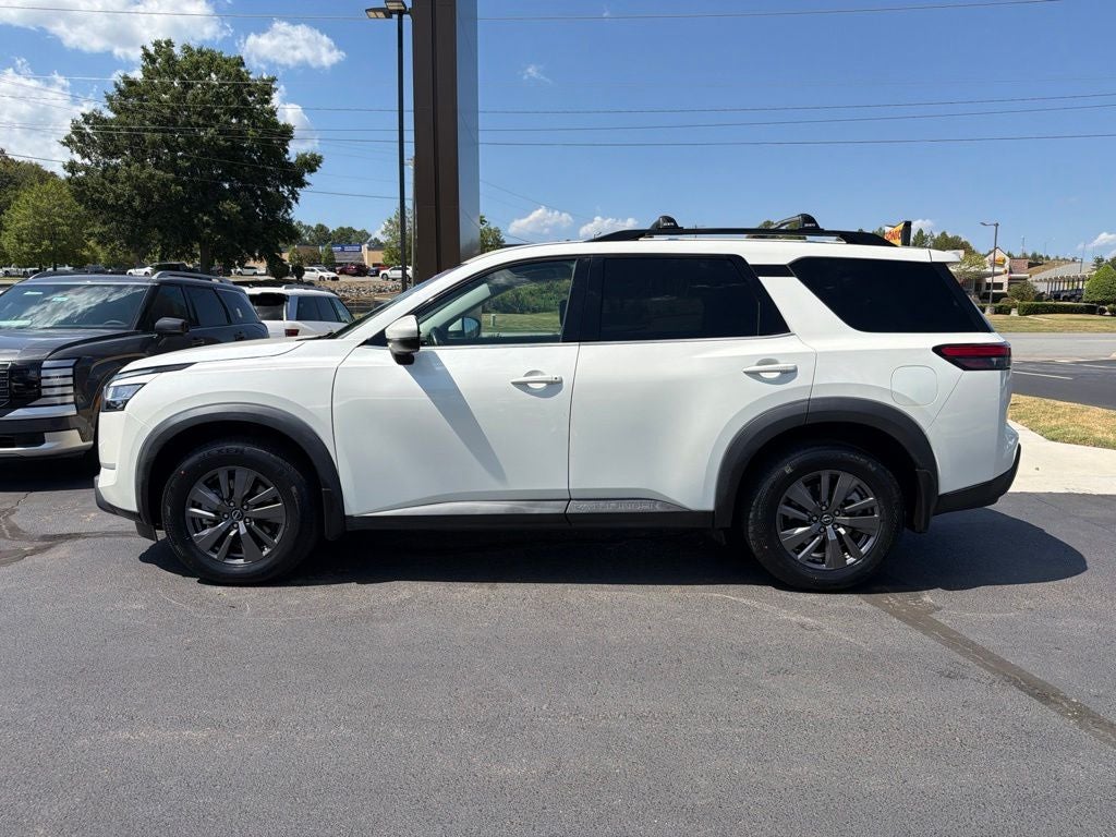 2022 Nissan Pathfinder SV CLEAN CARFAX 1-OWNER