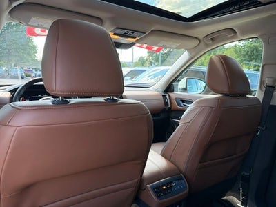 2024 Nissan Pathfinder Platinum CLEAN CARFAX