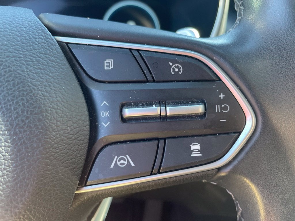 2022 Hyundai Santa Fe SEL Pano Roof, Leather, One Owner, Clean CarFax