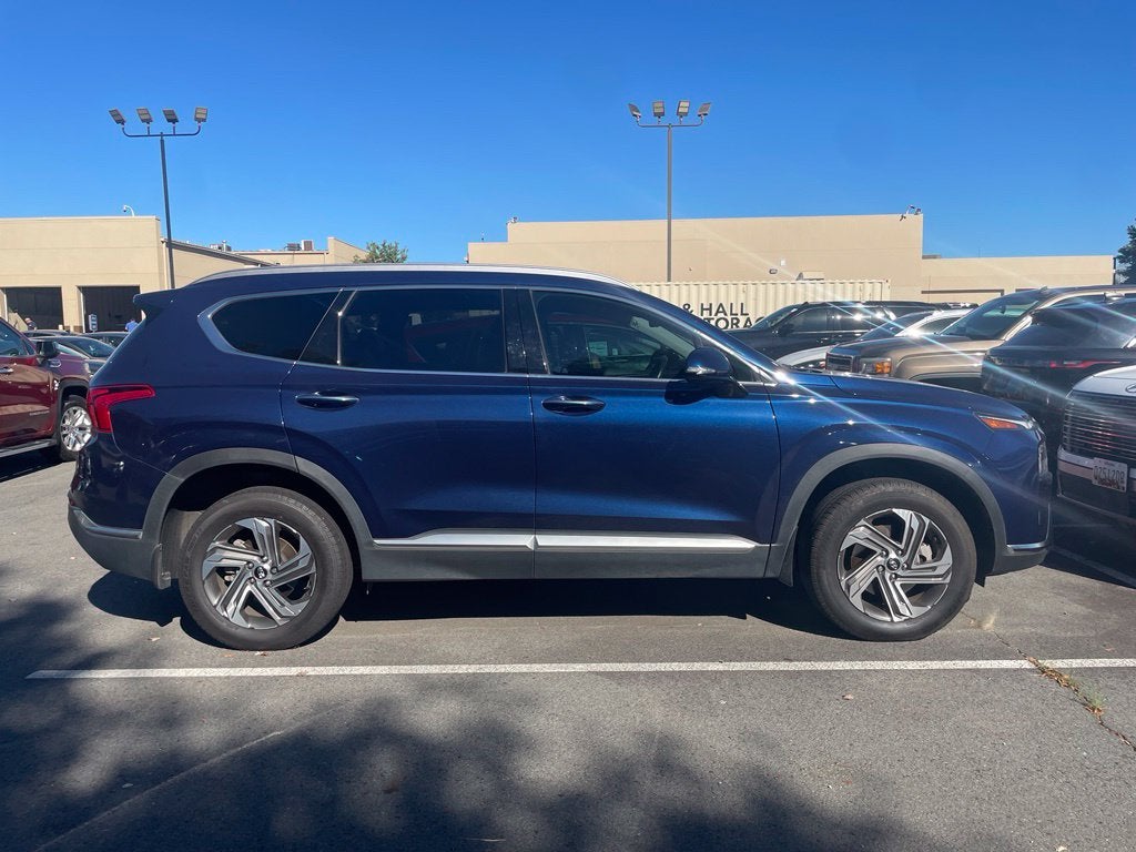 2022 Hyundai Santa Fe SEL Pano Roof, Leather, One Owner, Clean CarFax