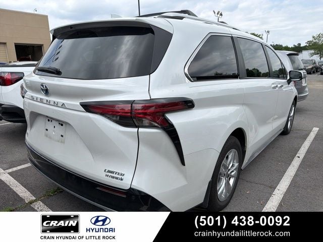 2023 Toyota Sienna Limited 7 Passenger