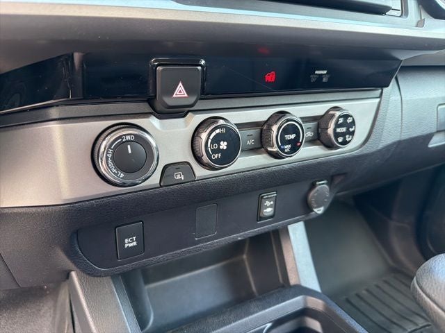 2017 Toyota Tacoma SR5 V6