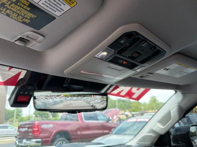 2024 Toyota Tundra Hybrid Limited CLEAN CARFAX 1-OWNER