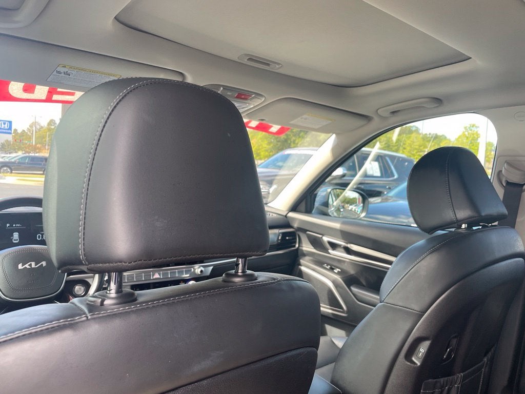 2025 Kia Telluride S Leather, Moonroof, Third Row, Clean CarFax
