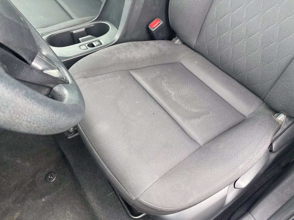 2024 Toyota Corolla LE Clean CarFax, One Owner