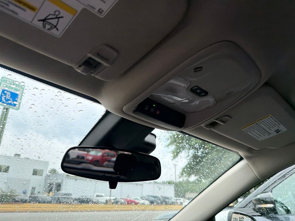 2024 Buick Encore GX Preferred CARFAX 1-OWNER
