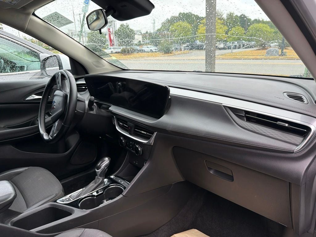 2024 Buick Encore GX Preferred CARFAX 1-OWNER