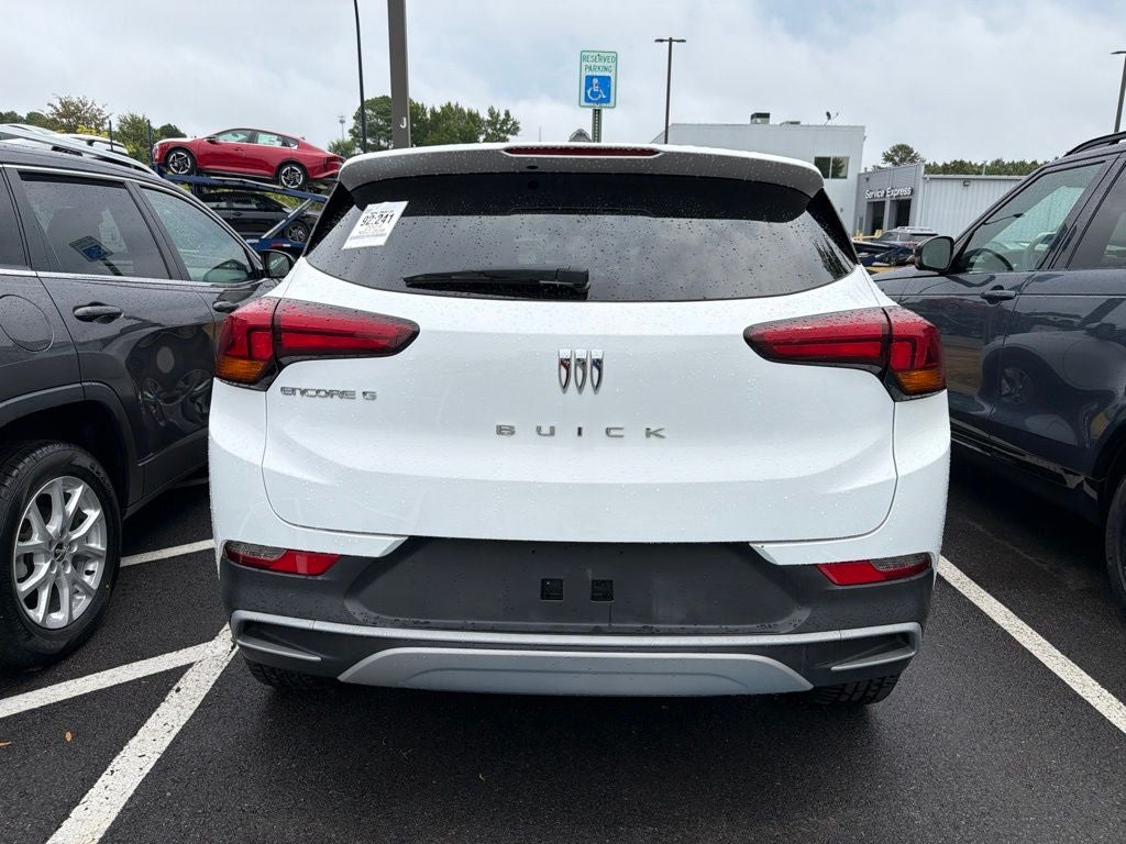 2024 Buick Encore GX Preferred CARFAX 1-OWNER