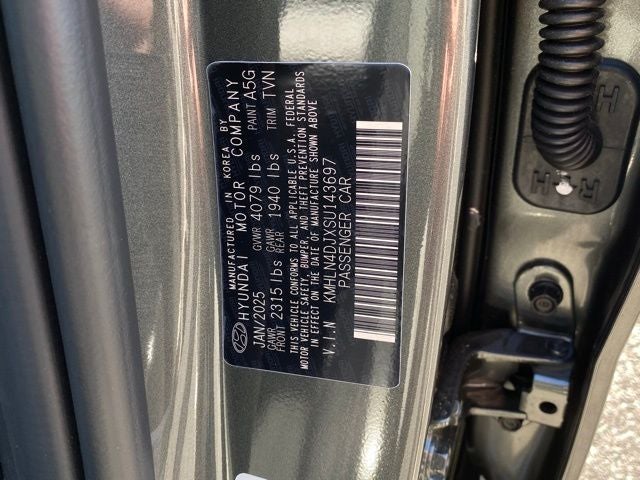 2025 Hyundai Elantra Hybrid Limited