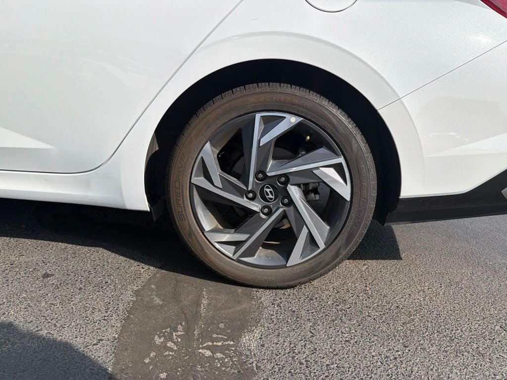 2025 Hyundai Elantra SEL Convenience CARFAX 1-Owner