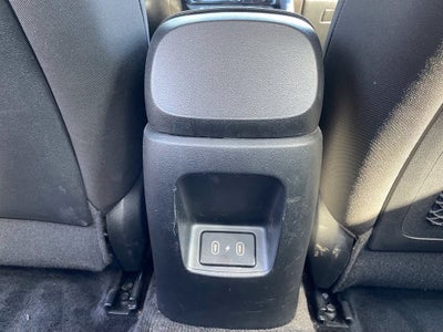 2025 Hyundai Elantra SEL Convenience Moonroof, One Owner