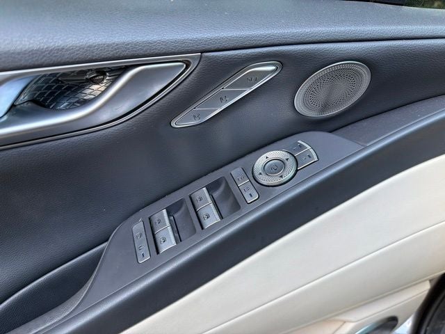 2022 Genesis G80 2.5T