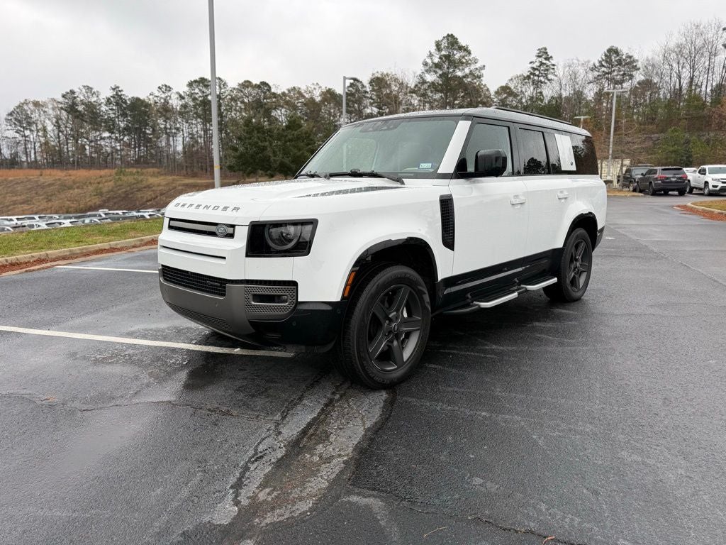 2023 Land Rover Defender 130 X-Dynamic SE CARFAX 1-OWNER