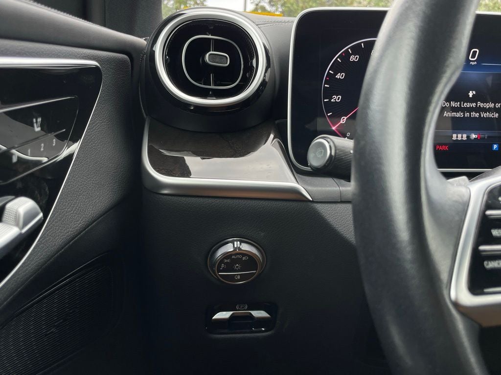 2023 Mercedes-Benz GLC GLC 300 CLEAN CARFAX 1-OWNER
