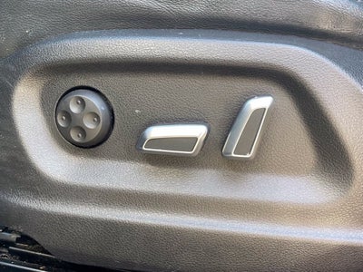 2017 Audi Q3 2.0T Premium, Pano Roof, Leather quattro