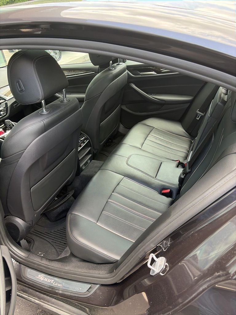 2019 BMW 5 Series 540i