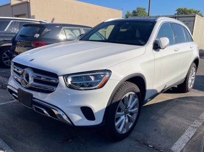2020 Mercedes-Benz GLC GLC 300 Pano Roof, Leather, Low Miles, One Owner