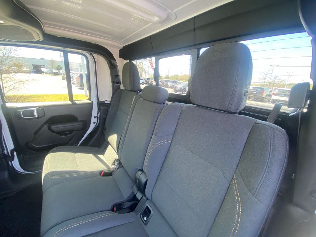 2025 Jeep Gladiator Sport S