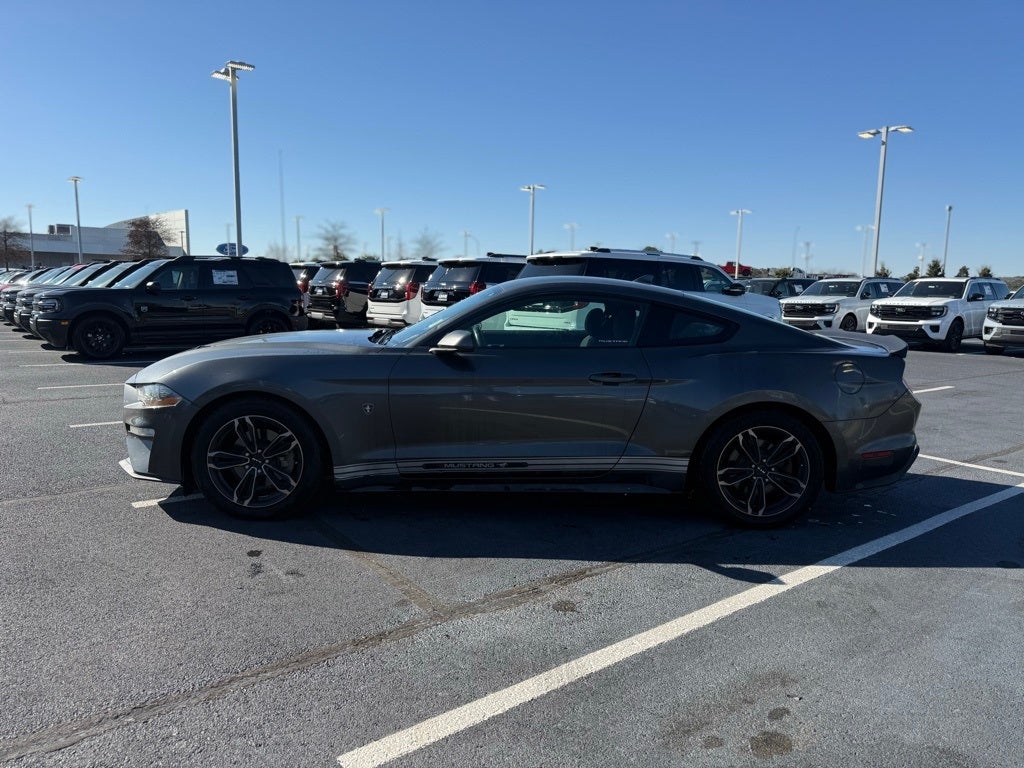 2020 Ford Mustang EcoBoost