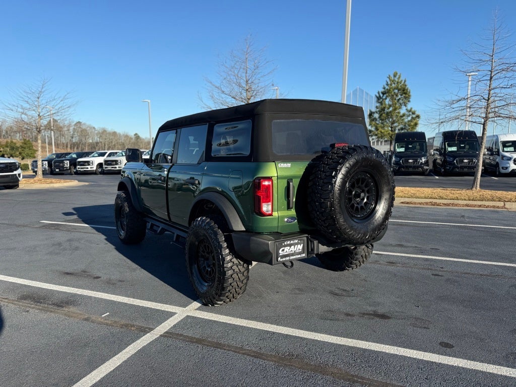 2023 Ford Bronco Base