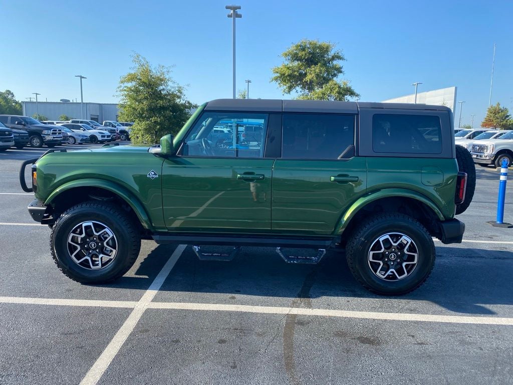 2022 Ford Bronco Outer Banks