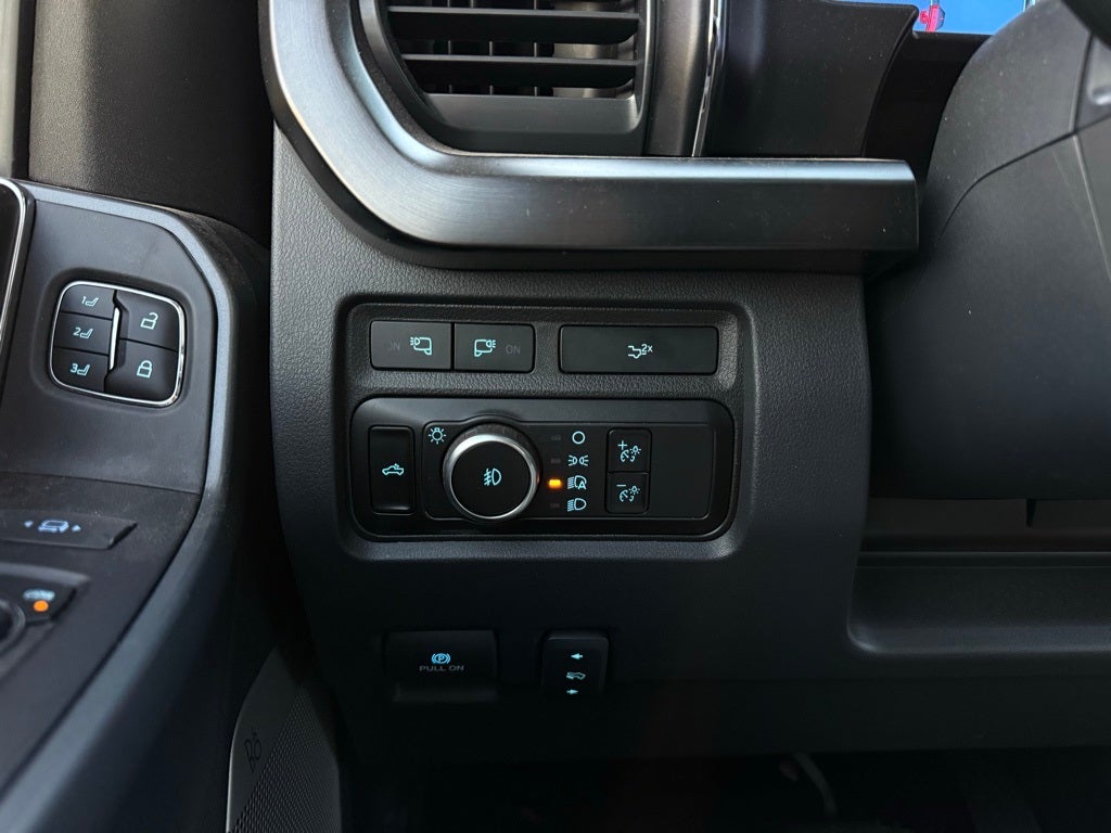 2023 Ford F-250SD Lariat