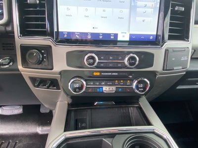 2022 Ford F-350SD Lariat