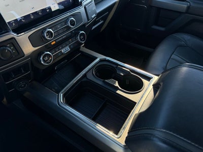 2022 Ford F-450SD Platinum