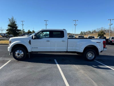 2022 Ford F-450SD Platinum