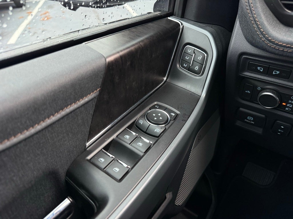 2022 Ford F-150 Lightning Lariat