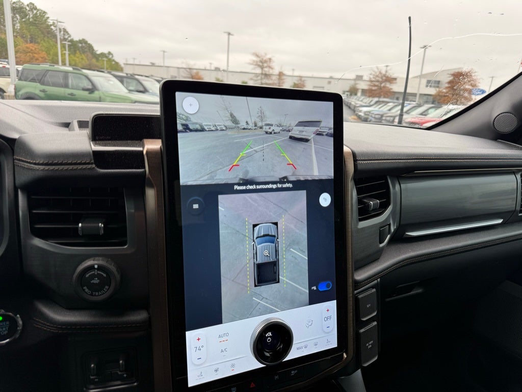 2022 Ford F-150 Lightning Lariat