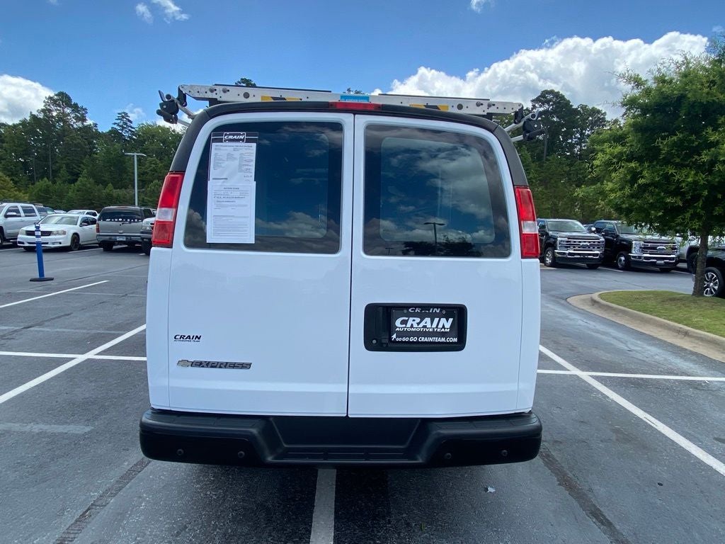 2022 Chevrolet Express 2500 Work Van Cargo