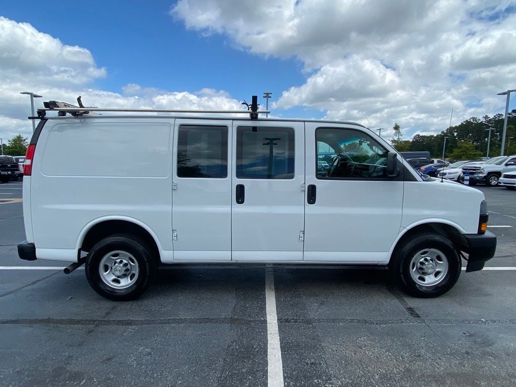 2022 Chevrolet Express 2500 Work Van Cargo