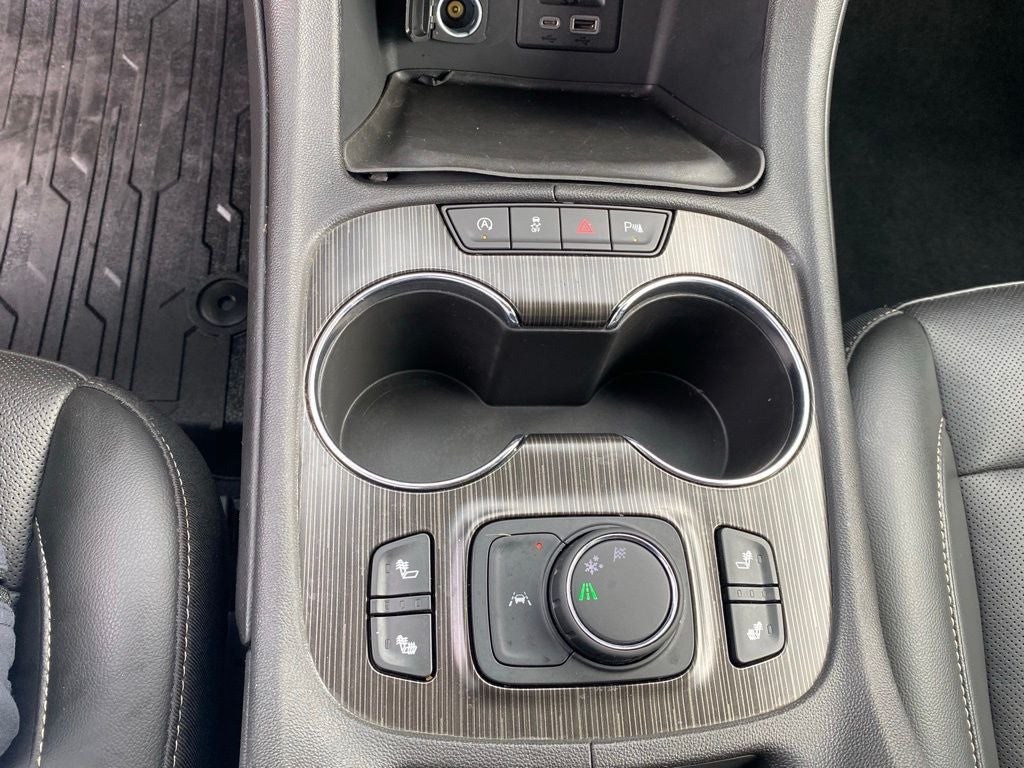 2022 GMC Acadia SLT