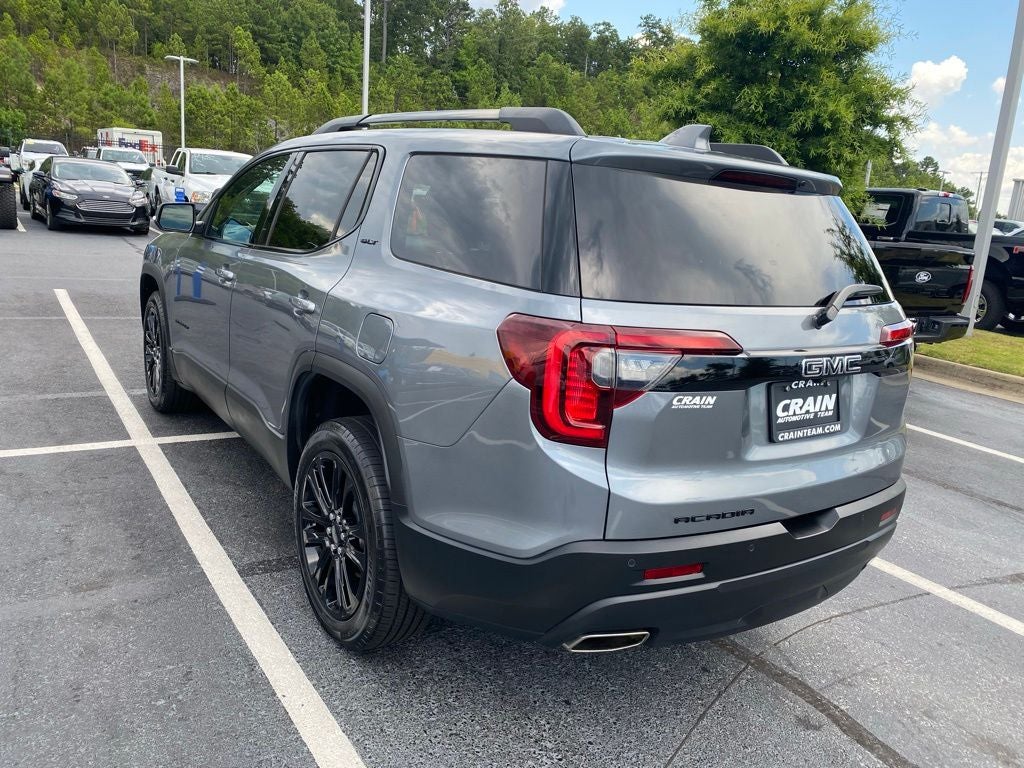 2022 GMC Acadia SLT