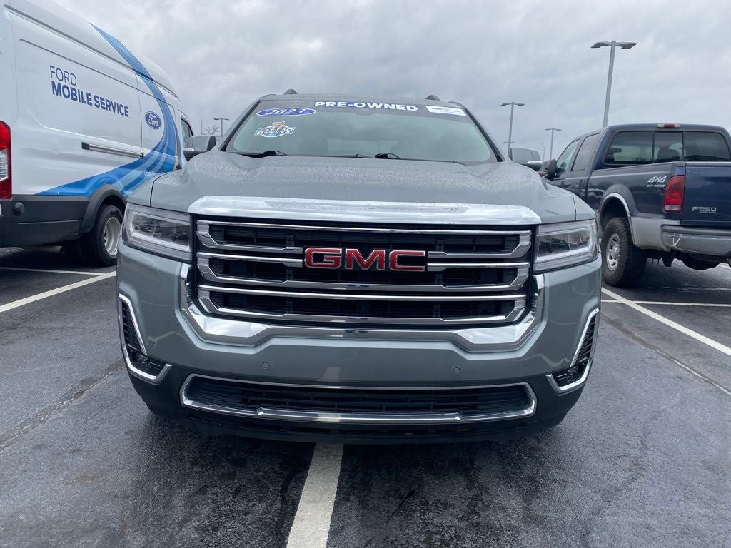 2023 GMC Acadia SLT