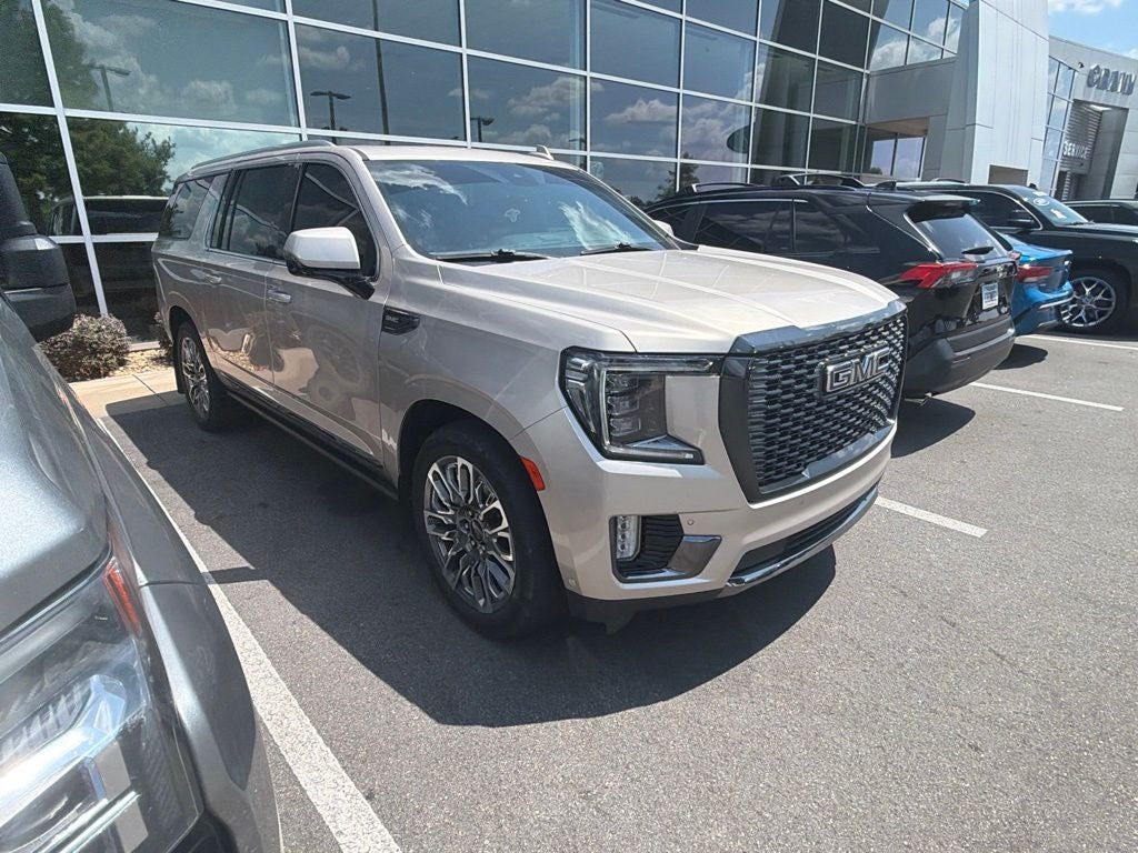 2023 GMC Yukon XL Denali Ultimate