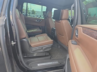 2021 Chevrolet Suburban High Country