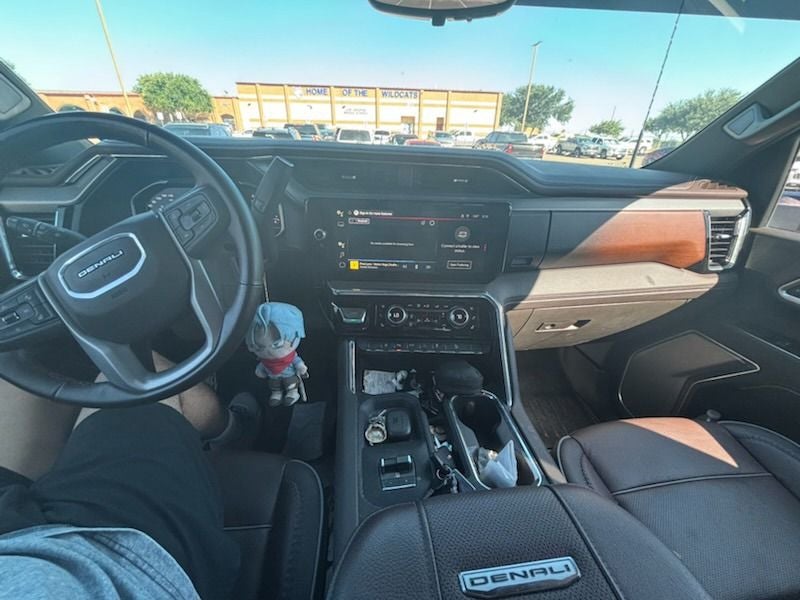 2024 GMC Sierra 2500HD Denali
