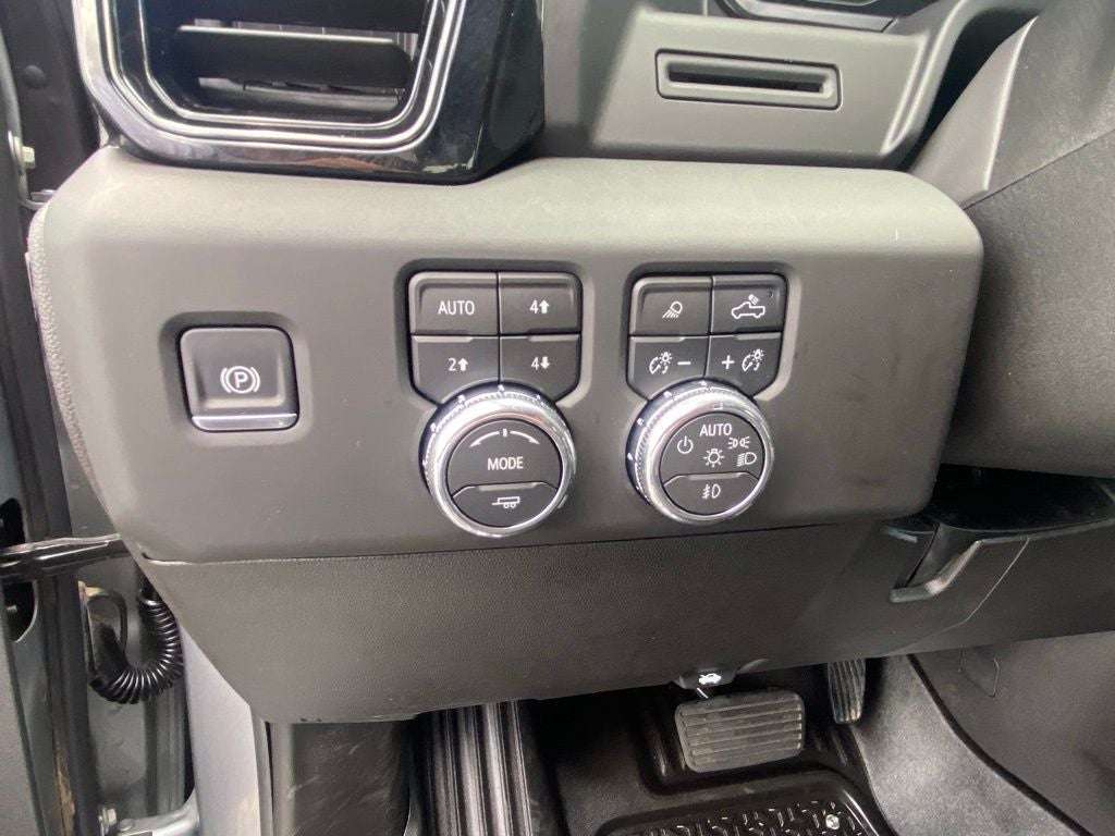 2025 GMC Sierra 2500HD AT4