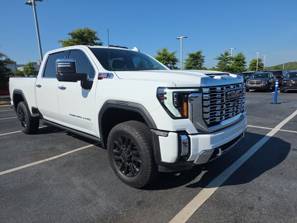 2025 GMC Sierra 2500HD Denali